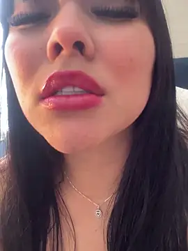 BrendaCrean online show from 12/09/24, 04:58