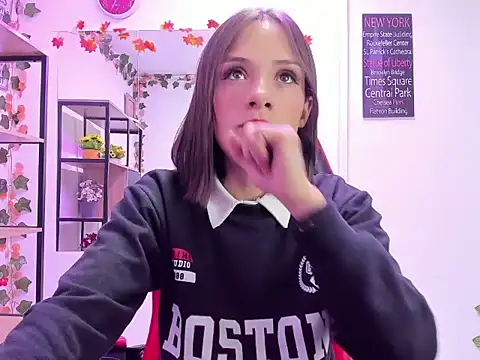 Tammy Thompson  online show from 11/06/25, 12:28