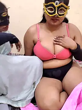 Hot modal online show from 12/02/25, 04:18