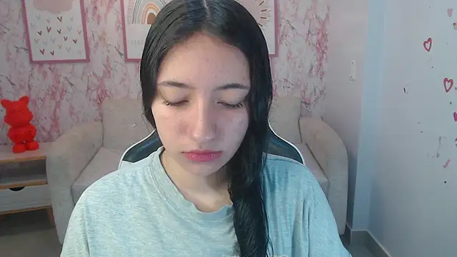 Kylie ch1 online show from 11/09/25, 12:03