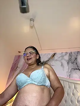 Lucy Milf 474 online show from 04/25/26, 11:57