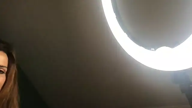 Snapshot of AmyStone__ chatting on 09/23/25, 09:18 AmyStone online show from 09/23/25, 09:18