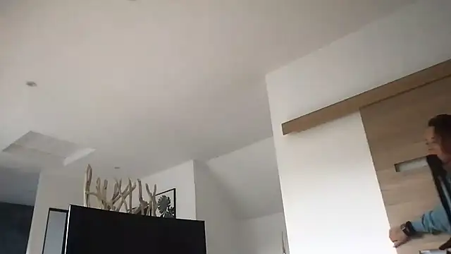 Snapshot of AmyStone__ chatting on 10/28/25, 09:13 AmyStone online show from 10/28/25, 09:13