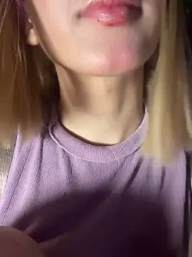 SweetBunnyGF online show from 12/02/25, 12:27