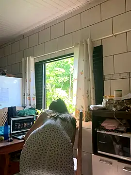 Bininhas2 online show from 10/24/25, 06:15