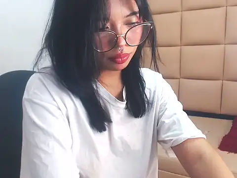 lilith sexy19 online show from 10/01/25, 07:20