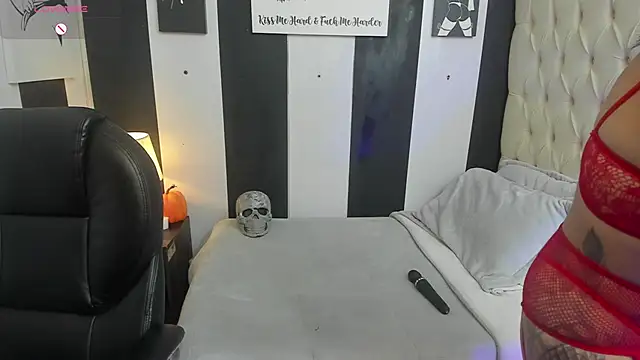 Melisa ss online show from 10/29/25, 01:02