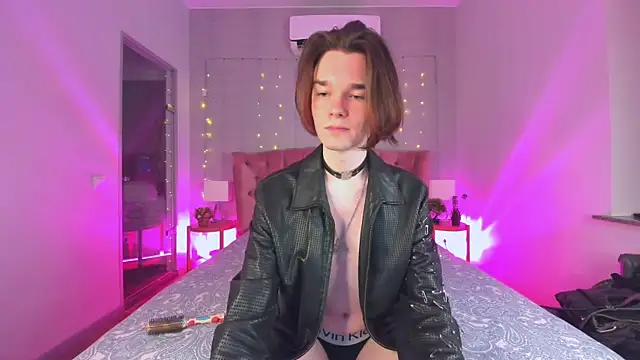 Snapshot of _Cheesecake_s chatting on 10/30/25, 08:53  Cheesecake s online show from 10/30/25, 08:53