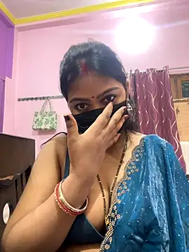 Snapshot of anjalibb chatting on 09/24/25, 05:38 anjalibb online show from 09/24/25, 05:38