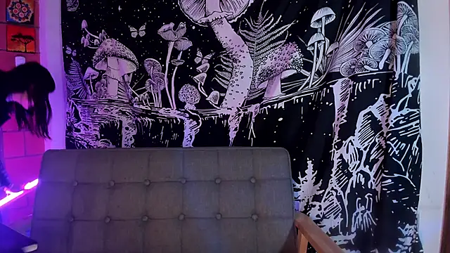 Violetaa Leee online show from 10/24/25, 01:57