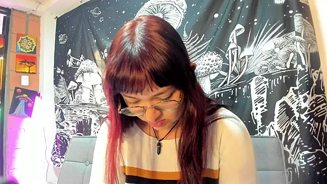 Violetaa Leee online show from 10/29/25, 03:36