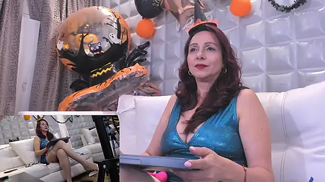 Madame Angelic  online show from 10/25/25, 09:06