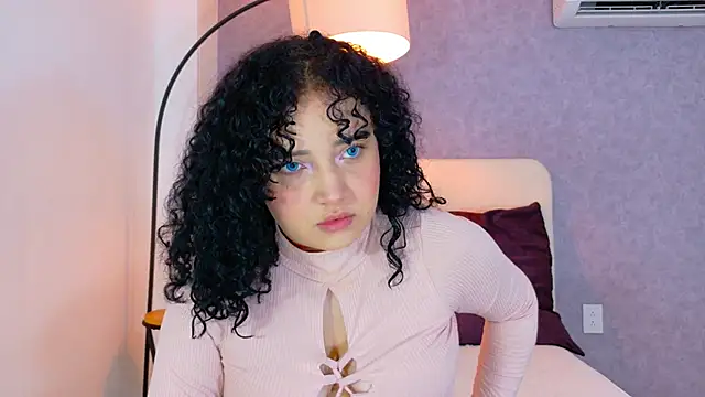 Tracielowe w online show from 11/29/25, 03:31