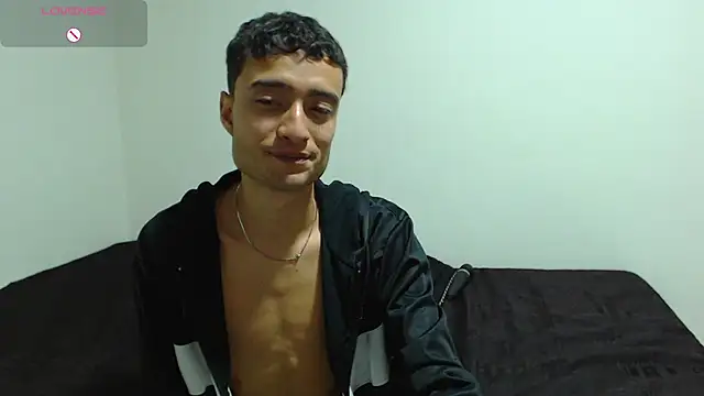 camiYwY online show from 10/11/25, 06:12