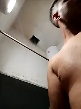 andersonuy25 online show from 09/16/25, 12:44