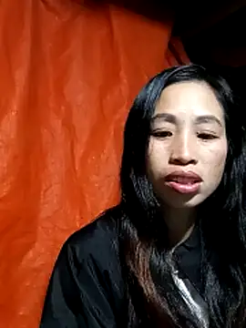 Snapshot of misa_00 chatting on 10/25/25, 05:40 misa 00 online show from 10/25/25, 05:40