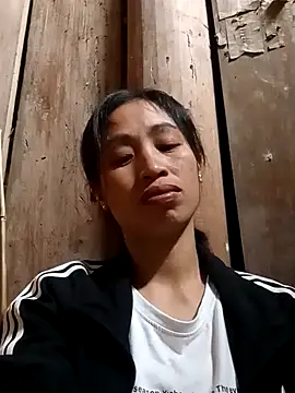 Snapshot of misa_00 chatting on 11/17/25, 03:01 misa 00 online show from 11/17/25, 03:01