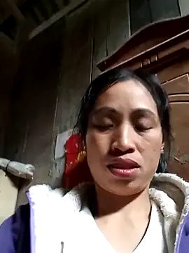 Snapshot of misa_00 chatting on 11/20/25, 05:29 misa 00 online show from 11/20/25, 05:29