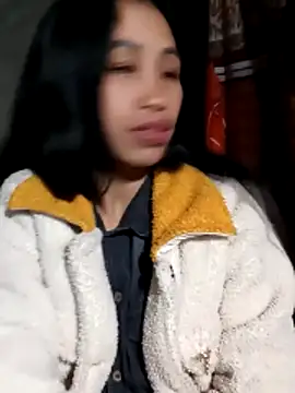 Snapshot of misa_00 chatting on 11/29/25, 01:14 misa 00 online show from 11/29/25, 01:14