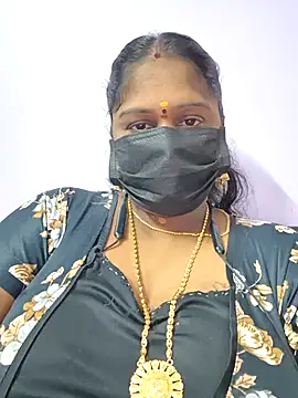 Snapshot of bakyasree143 chatting on 10/23/25, 02:05 bakyasree143 online show from 10/23/25, 02:05