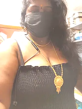 Snapshot of bakyasree143 chatting on 10/24/25, 02:08 bakyasree143 online show from 10/24/25, 02:08