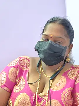 Snapshot of bakyasree143 chatting on 10/27/25, 02:04 bakyasree143 online show from 10/27/25, 02:04