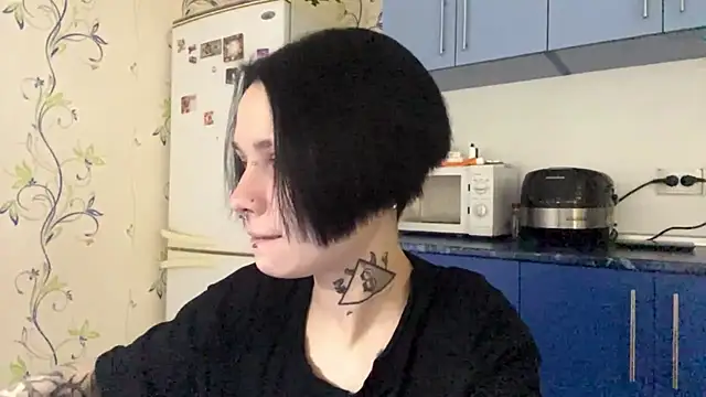 CandaceBlaze online show from 10/22/25, 08:19