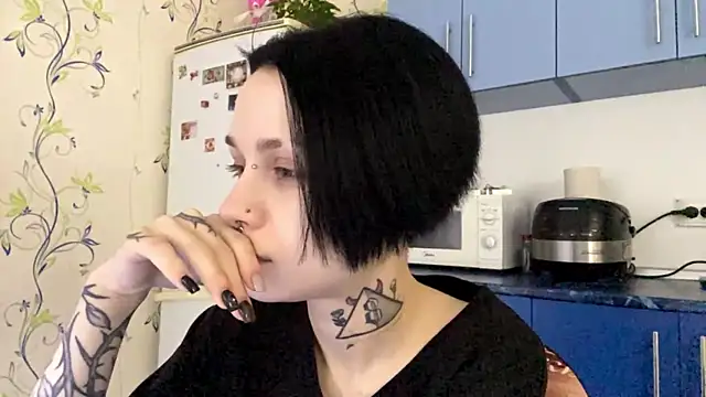 CandaceBlaze online show from 10/25/25, 08:14
