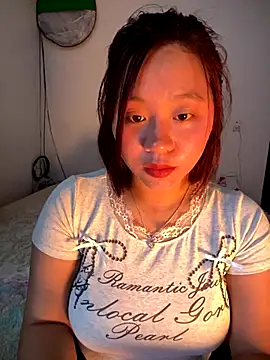 maianhcute online show from 10/26/25, 02:17