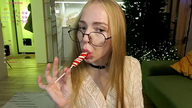 BritaKiss online show from 11/13/25, 02:21