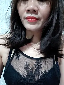 Singlemom69x online show from 05/07/26, 01:11