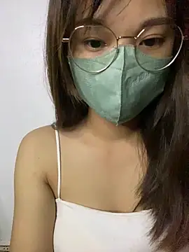 Snapshot of Minky69 chatting on 09/16/25, 03:57 Minky69 online show from 09/16/25, 03:57