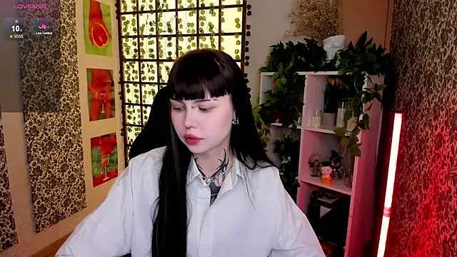 Snapshot of Morana_Batt chatting on 09/18/25, 01:51 Morana Batt online show from 09/18/25, 01:51