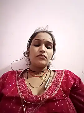 Snapshot of Hot_bhabi09 chatting on 10/27/25, 04:33 Hot bhabi09 online show from 10/27/25, 04:33