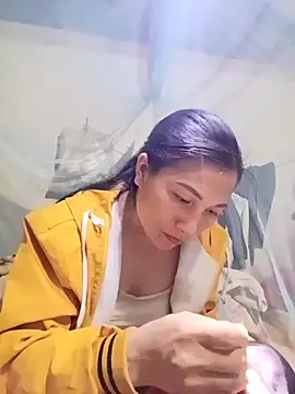 Snapshot of YAYAA-502 chatting on 11/10/25, 01:54 YAYAA-502 online show from 11/10/25, 01:54