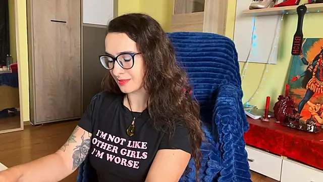 Snapshot of dreamin_blaze chatting on 09/25/25, 04:54 dreamin blaze online show from 09/25/25, 04:54