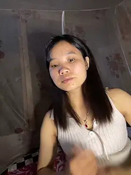 Snapshot of Ngoc-bbi chatting on 11/12/25, 02:56 Ngoc-bbi online show from 11/12/25, 02:56