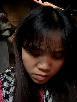 Snapshot of Ngoc-bbi chatting on 11/19/25, 06:02 Ngoc-bbi online show from 11/19/25, 06:02