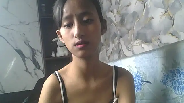 lily 9900 online show from 11/21/25, 06:17