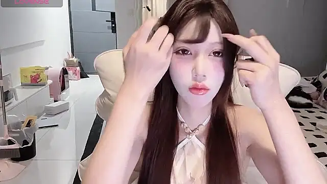 vkvk-VK online show from 10/26/25, 04:02