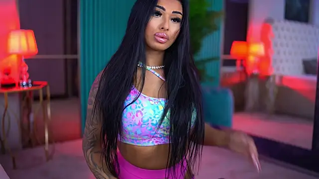 Snapshot of ArabellaPosh chatting on 11/20/25, 06:02 ArabellaPosh online show from 11/20/25, 06:02