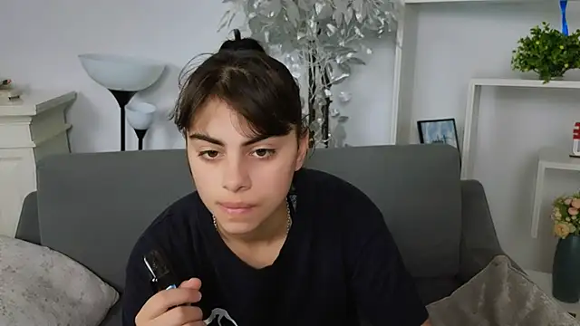 Cocoa Sins online show from 10/17/25, 06:16