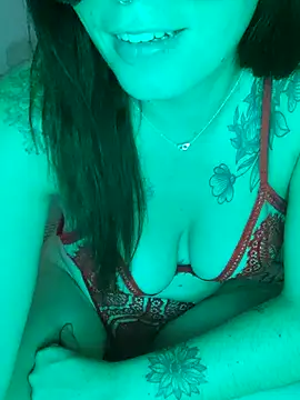 Sainte bambi  online show from 09/19/25, 06:52