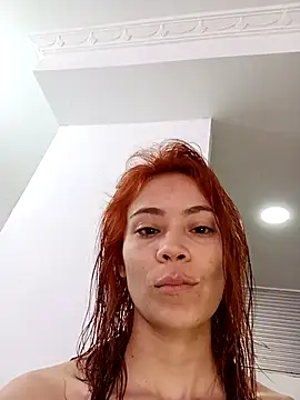 dulcelatin21 online show from 09/12/25, 03:34