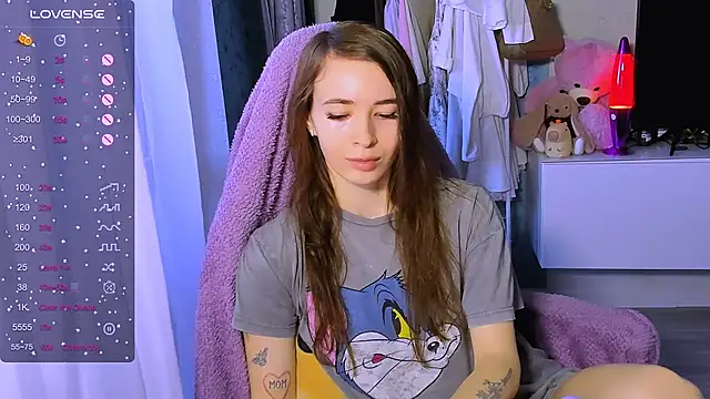 ZoyaMill online show from 10/28/25, 07:34