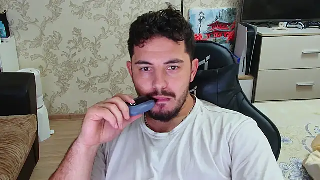 Sam Gladiator online show from 09/24/25, 08:34