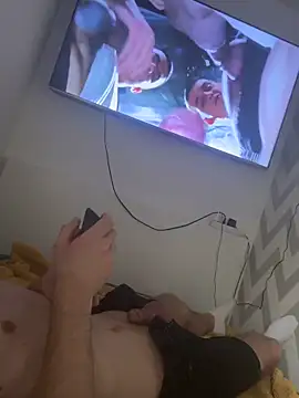 Snapshot of Seriy43 chatting on 11/14/25, 10:14 Seriy43 online show from 11/14/25, 10:14