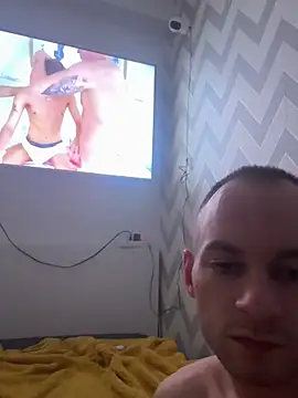 Snapshot of Seriy43 chatting on 11/17/25, 08:14 Seriy43 online show from 11/17/25, 08:14