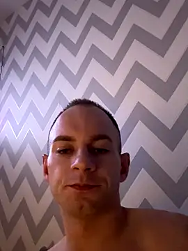 Snapshot of Seriy43 chatting on 11/20/25, 11:15 Seriy43 online show from 11/20/25, 11:15