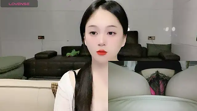Snapshot of woaiqinqin chatting on 09/23/25, 03:48 woaiqinqin online show from 09/23/25, 03:48